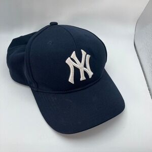 New York Yankees MLB Baseball Cap Navy Blue Fitted Hat OC Sports‎ Youth